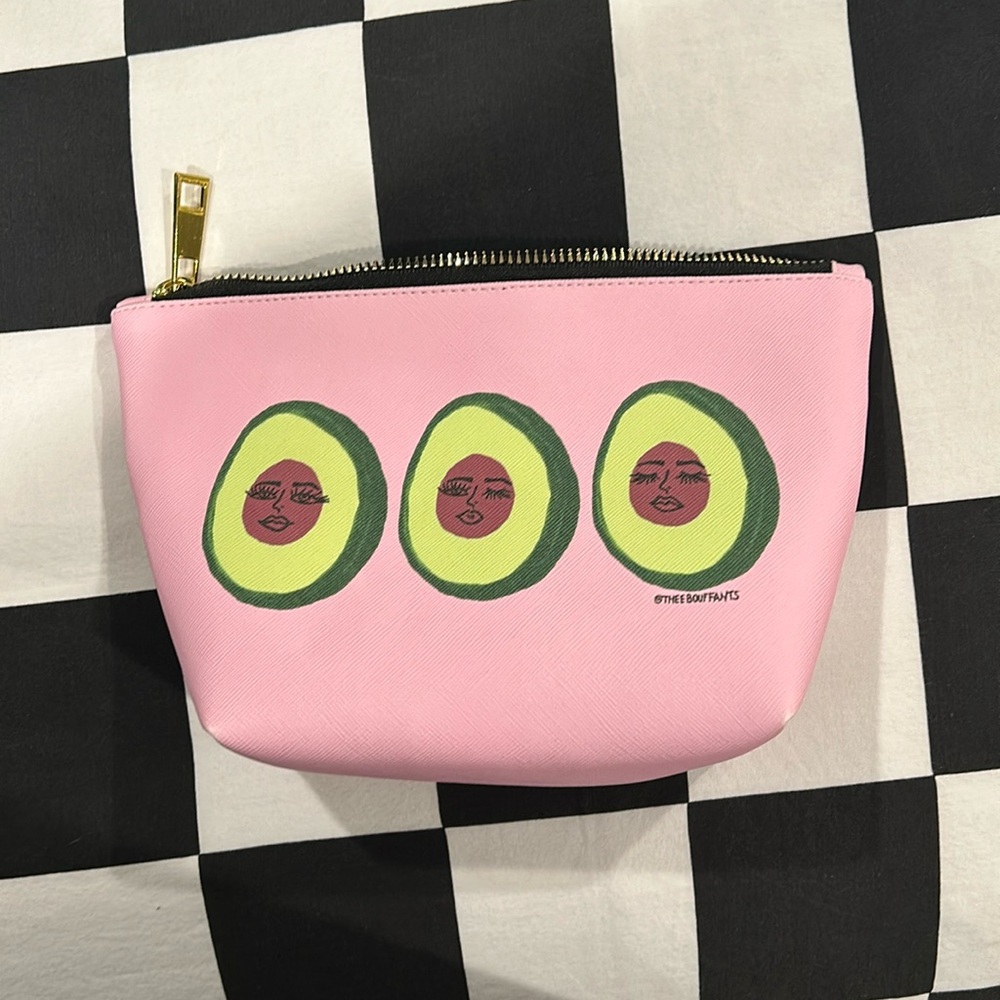 💗🥑 NWOT Avocado makeup bag/pouch 💗🥑